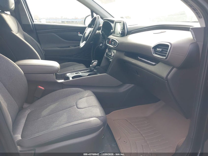 5NMS2CAD6KH086729 2019 HYUNDAI SANTA FE photo no. 5