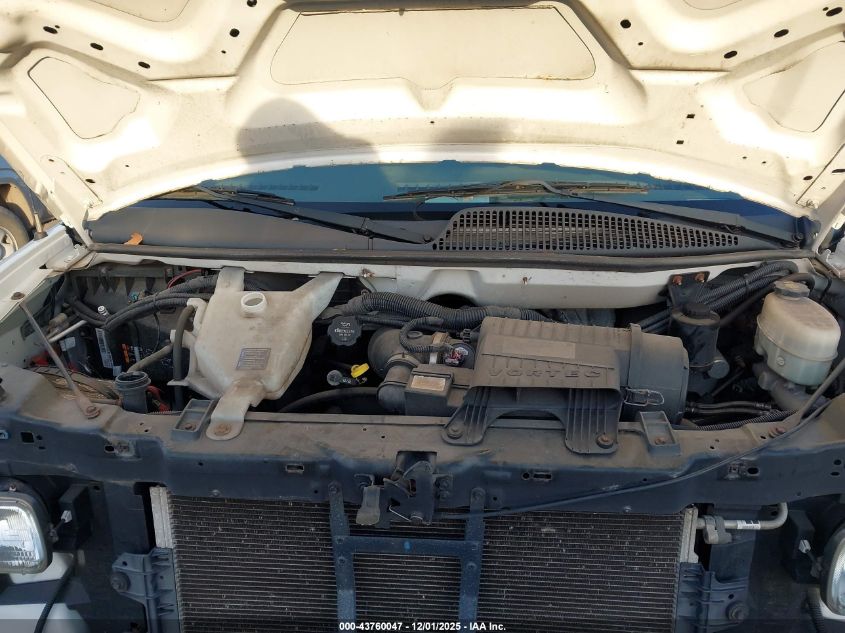 2015 Chevrolet Express 2500 Work Van VIN: 1GCWGFCF6F1158810 Lot: 43760047