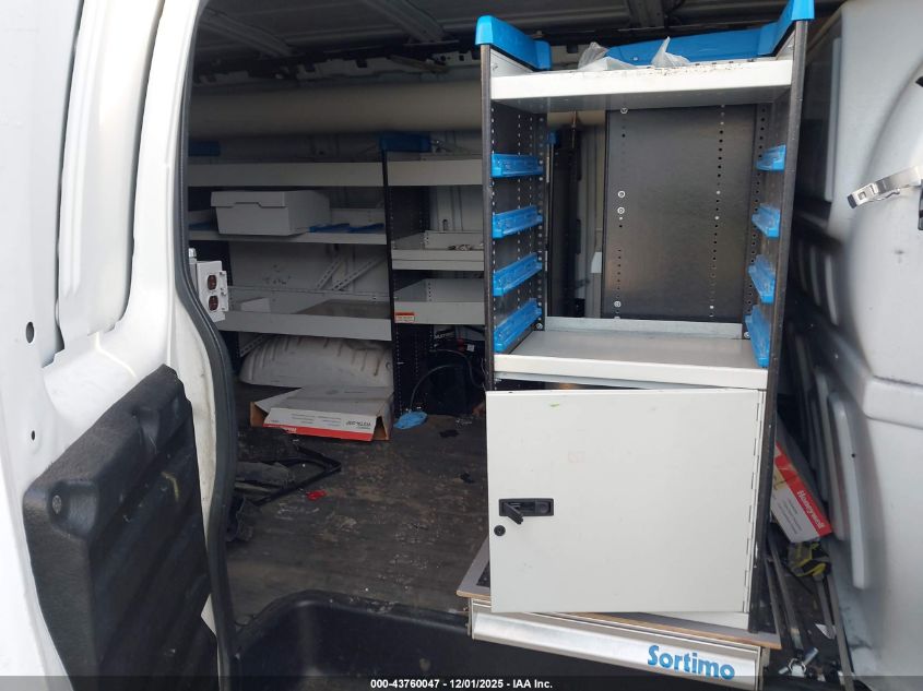 2015 Chevrolet Express 2500 Work Van VIN: 1GCWGFCF6F1158810 Lot: 43760047