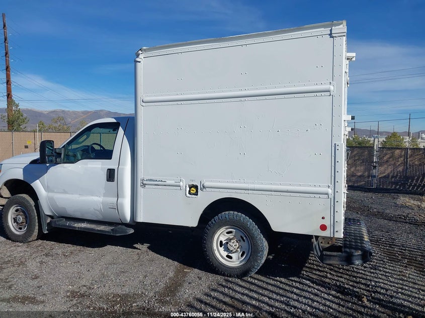 2016 Ford F-250 Xl VIN: 1FDBF2B64GED17549 Lot: 43760055