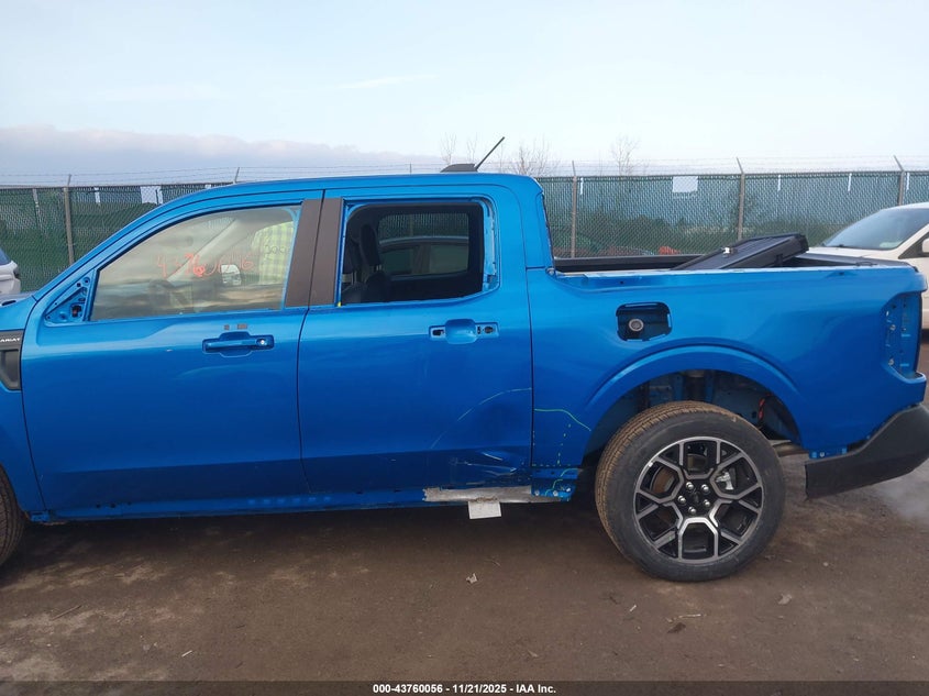 2025 Ford Maverick Lariat VIN: 3FTTW8SA7SRB04326 Lot: 43760056