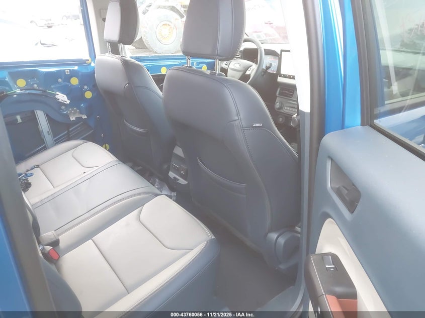 2025 Ford Maverick Lariat VIN: 3FTTW8SA7SRB04326 Lot: 43760056