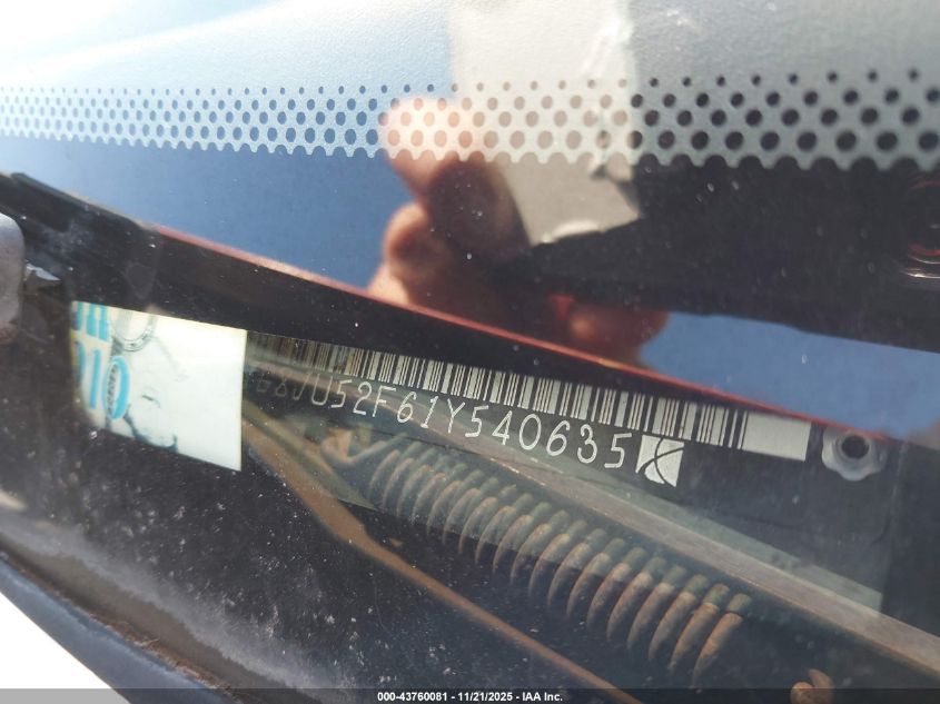 2001 Saturn L200 VIN: 1G8JU52F61Y540635 Lot: 43760081