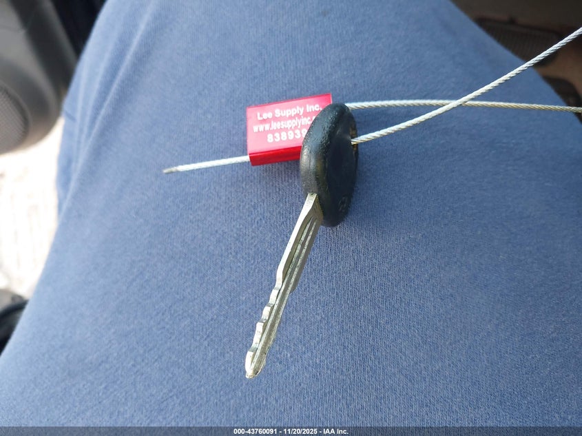 2001 Hyundai Santa Fe 2.7L V6 Gls/2.7L V6 Lx VIN: KM8SC83D11U126953 Lot: 43760091