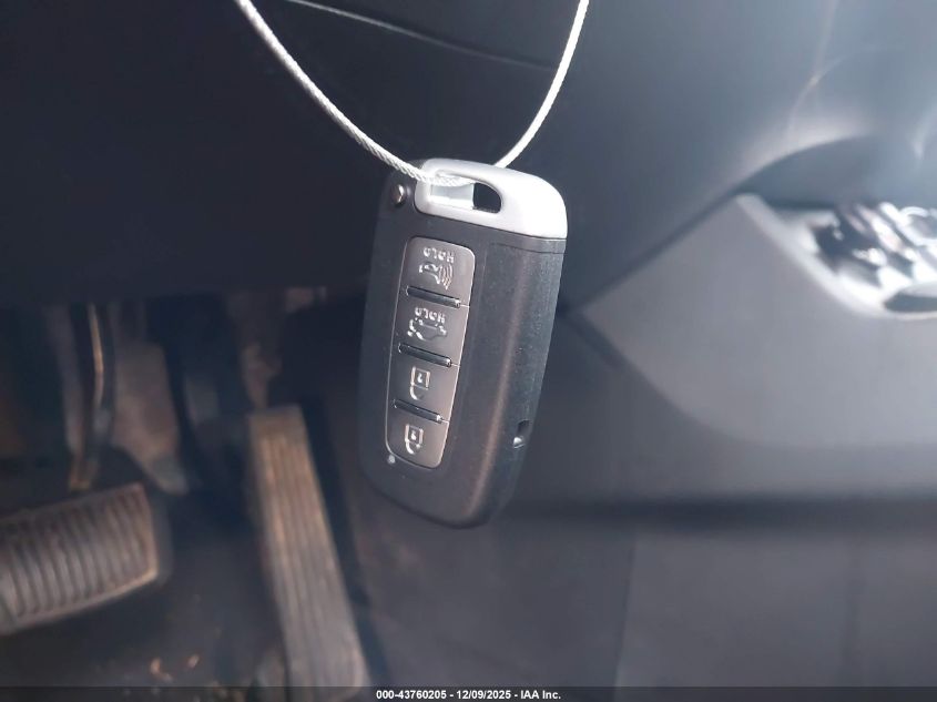 2015 Hyundai Santa Fe Limited VIN: KM8SR4HF9FU092074 Lot: 43760205