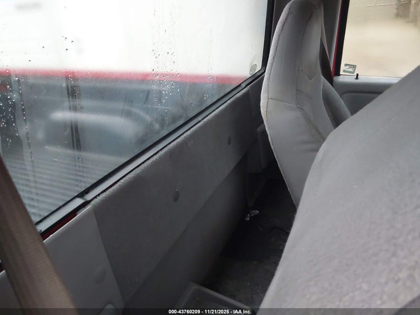 2000 Ford Ranger Xl/Xlt VIN: 1FTYR10CXYPB78834 Lot: 43760209