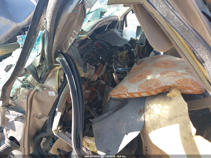 2003 Ford Crown Victoria Lx VIN: 2FAFP74W13X162681 Lot: 43760250