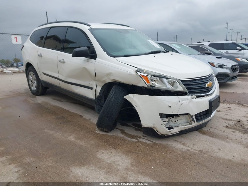 CHEVROLET TRAVERSE LS