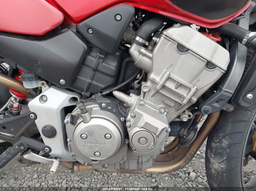 2006 Honda Cb900 F VIN: JH2SC48106M400024 Lot: 43760297