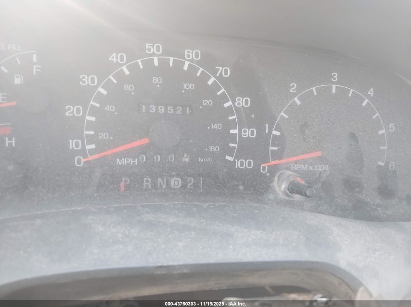 1999 Ford F-350 Lariat/Xl/Xlt VIN: 1FTSW30L8XEA53738 Lot: 43760303