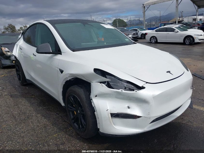 TESLA MODEL Y LONG RANGE DUAL MOTOR ALL-WHEEL DRIVE/RWD