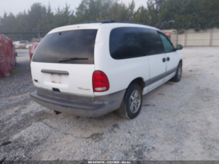 1P4GP44R5TB194006 1996 PLYMOUTH VOYAGER photo no. 4