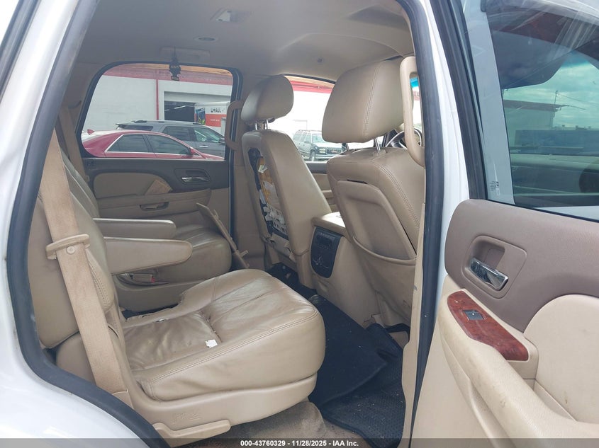 2010 Chevrolet Tahoe Lt VIN: 1GNUCBE08AR101420 Lot: 43760329