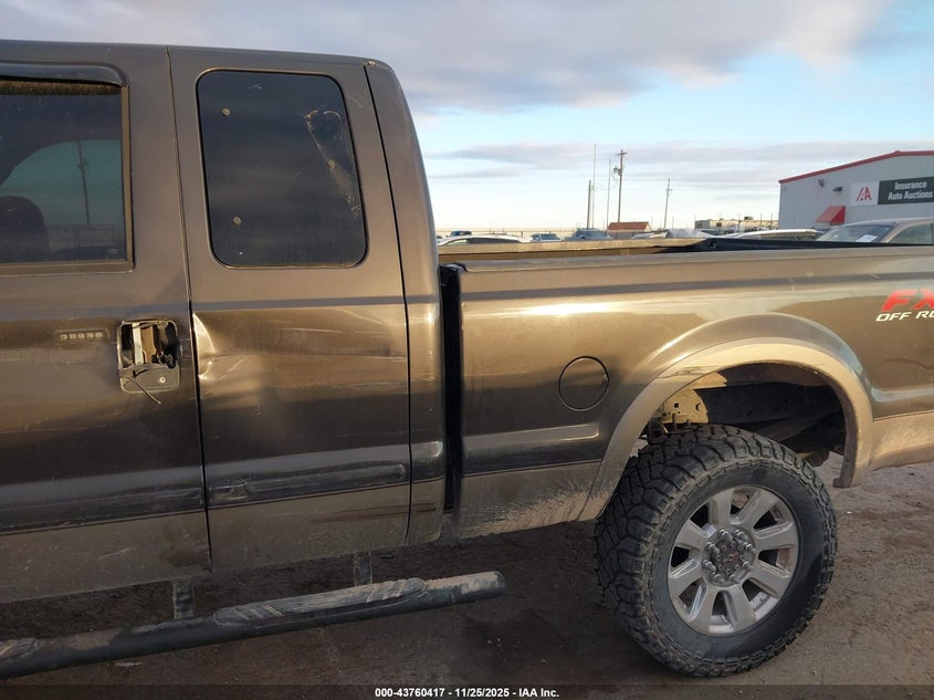 2005 Ford F-250 Lariat/Xl/Xlt VIN: 1FTSX21P65EB81241 Lot: 43760417