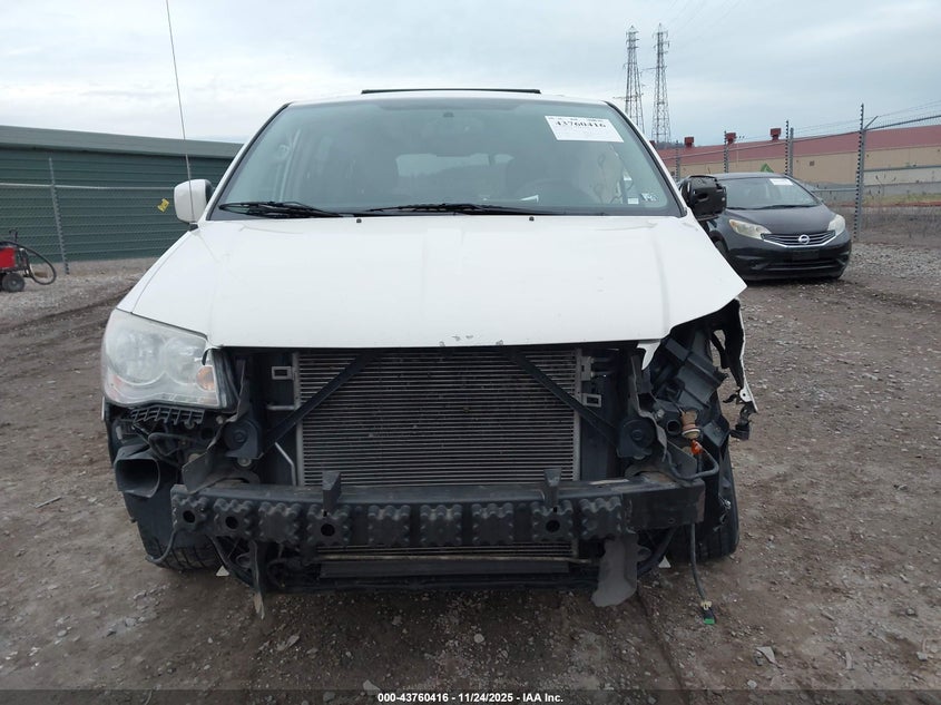 2013 Chrysler Town & Country Touring VIN: 2C4RC1BG9DR776573 Lot: 43760416