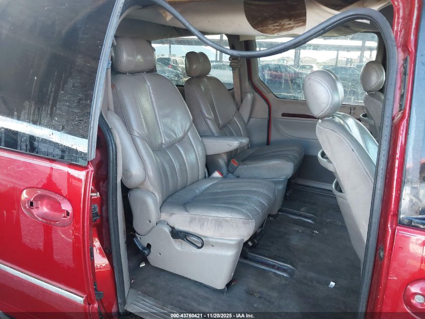 2000 Chrysler Town & Country Limited VIN: 1C4GP64L5YB658060 Lot: 43760421