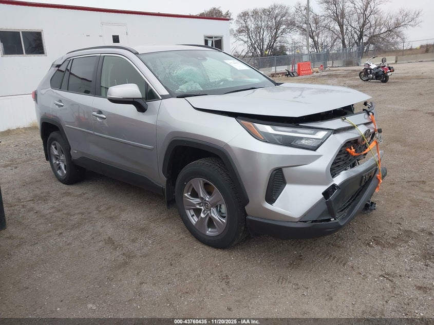 TOYOTA RAV4 HYBRID XLE