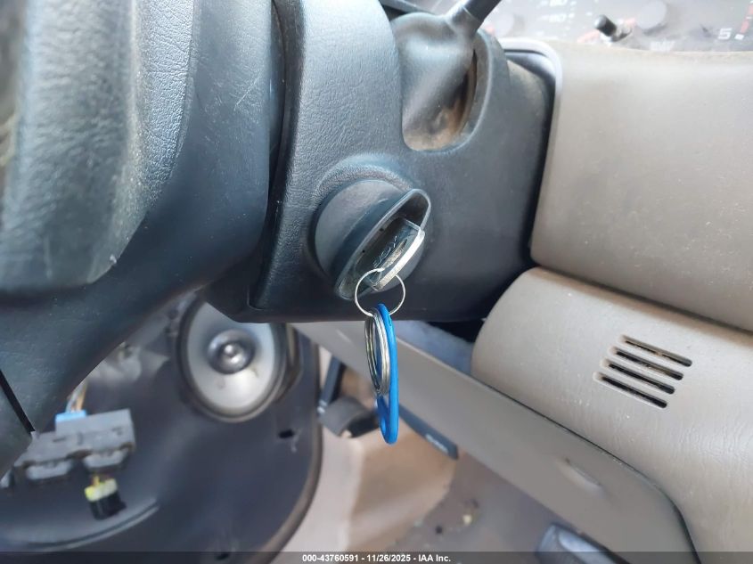 2003 Ford F-250 Lariat/Xl/Xlt VIN: 1FTNW21P03EC49384 Lot: 43760591