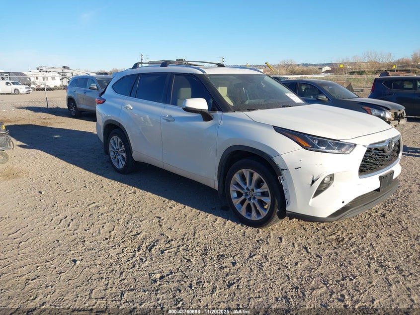 TOYOTA HIGHLANDER LIMITED