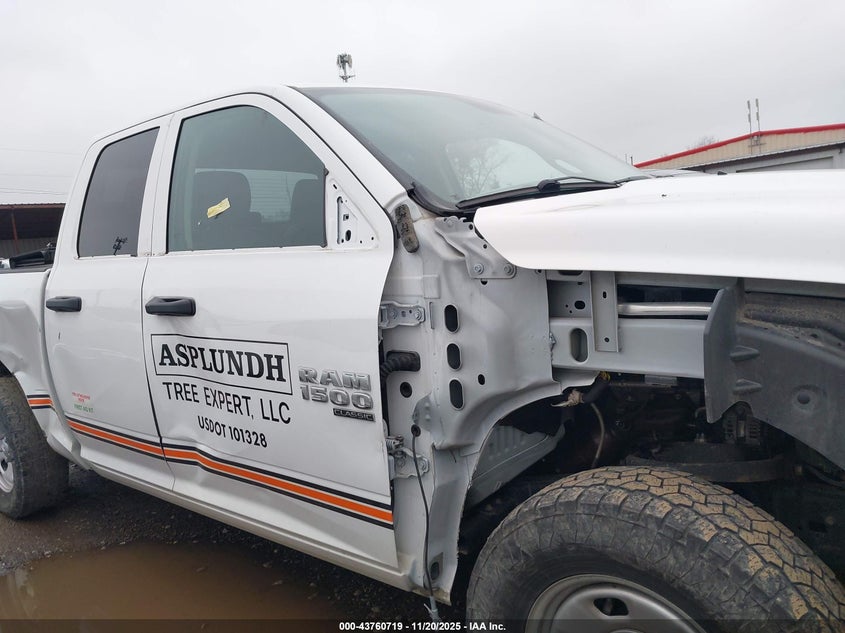 2022 Ram 1500 Classic Tradesman 4X4 6'4 Box VIN: 1C6RR7FGXNS232974 Lot: 43760719