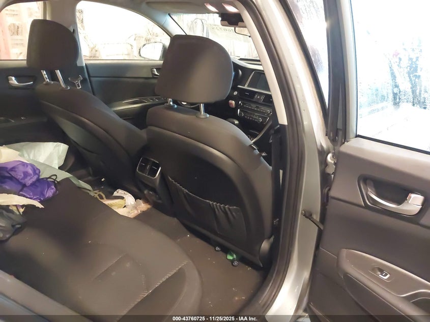 2017 Kia Optima Hybrid VIN: KNAGT4LEXH5013371 Lot: 43760725