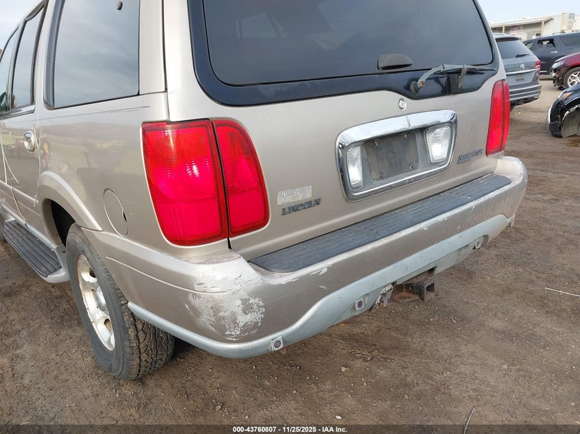 2002 Lincoln Navigator VIN: 5LMFU28R62LJ11806 Lot: 43760807