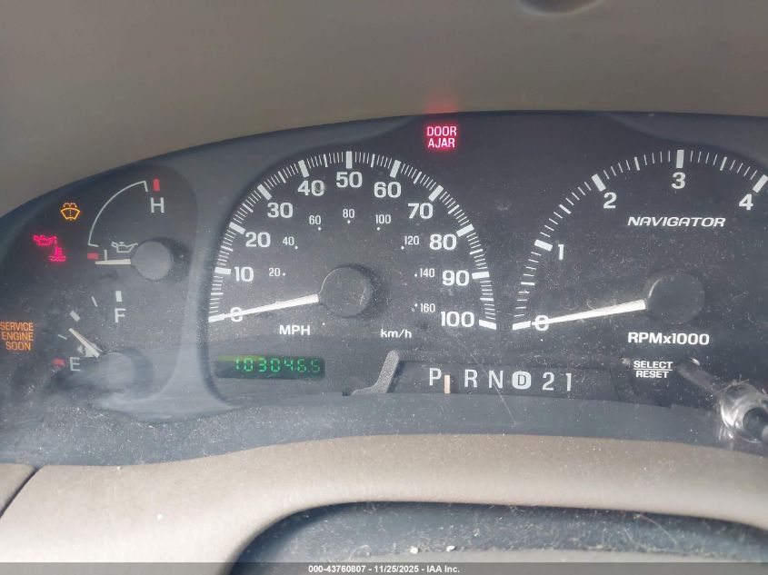 2002 Lincoln Navigator VIN: 5LMFU28R62LJ11806 Lot: 43760807