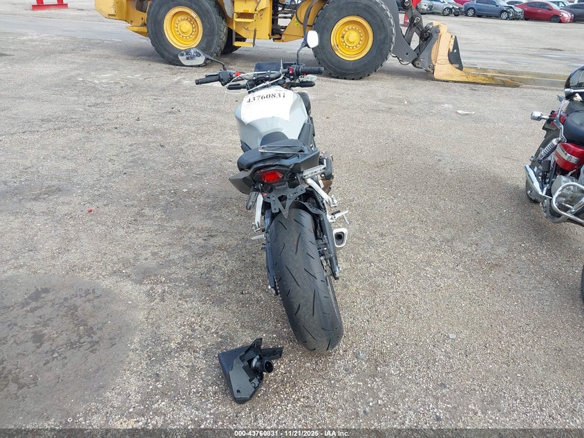 2024 Honda Cb650 R VIN: MLHRH1659R5000164 Lot: 43760831
