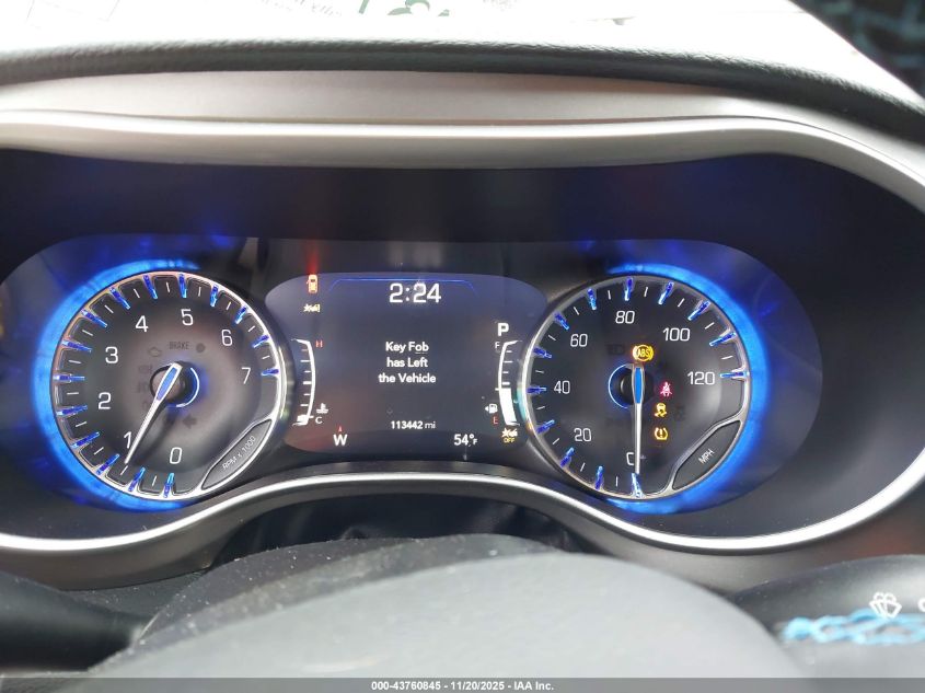 2021 Chrysler Pacifica Touring L VIN: 2C4RC1BG1MR575685 Lot: 43760845