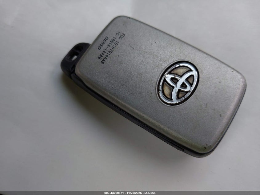 2008 Toyota Avalon Limited VIN: 4T1BK36B38U319812 Lot: 43760871