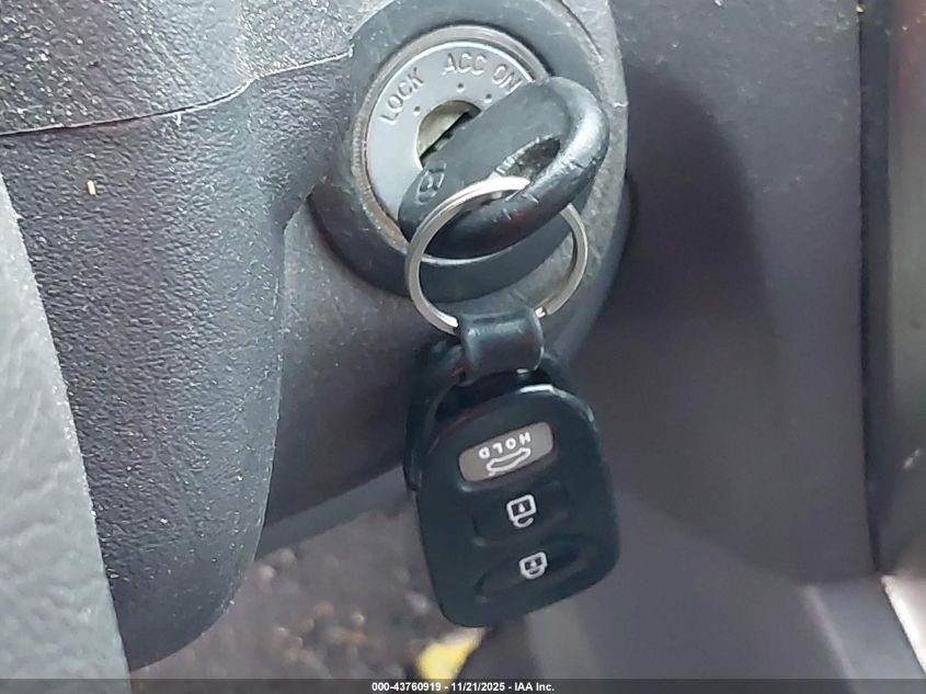 2005 Hyundai Tucson Gls/Lx VIN: KM8JN12D55U128581 Lot: 43760919