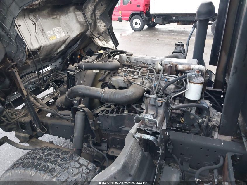 1999 Isuzu Npr VIN: JALC4B148X7018633 Lot: 43761035