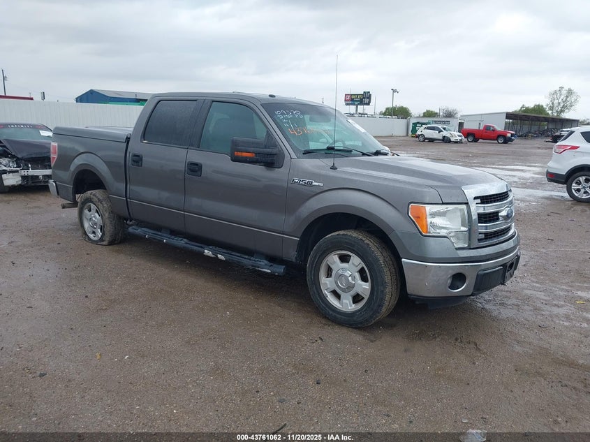 FORD F-150 XLT