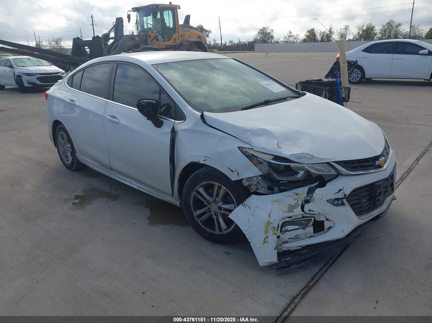 CHEVROLET CRUZE LT AUTO