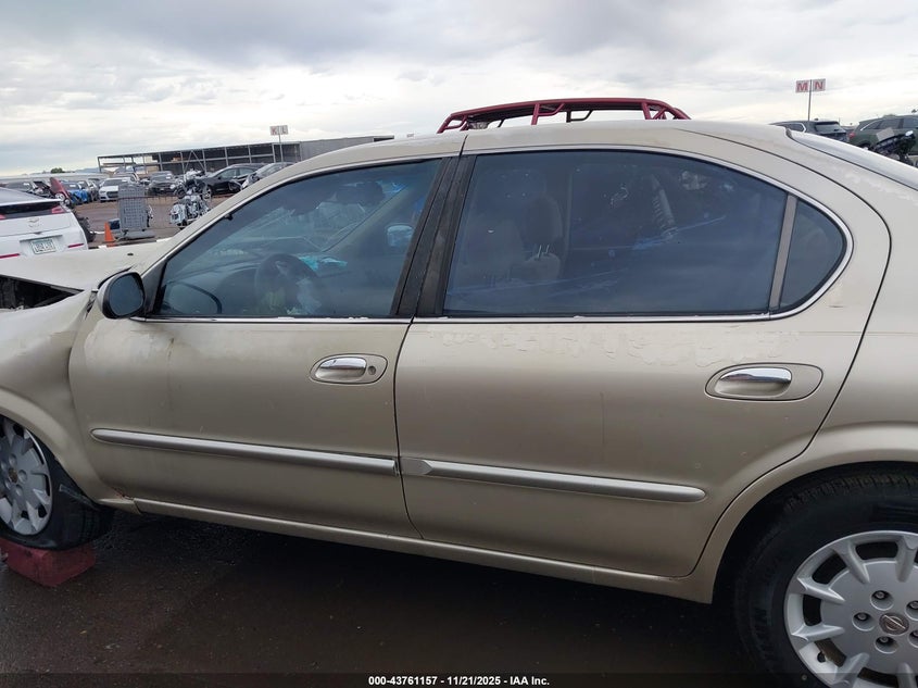 2000 Nissan Maxima Gle/Gxe/Se VIN: JN1CA31D3YT762460 Lot: 43761157