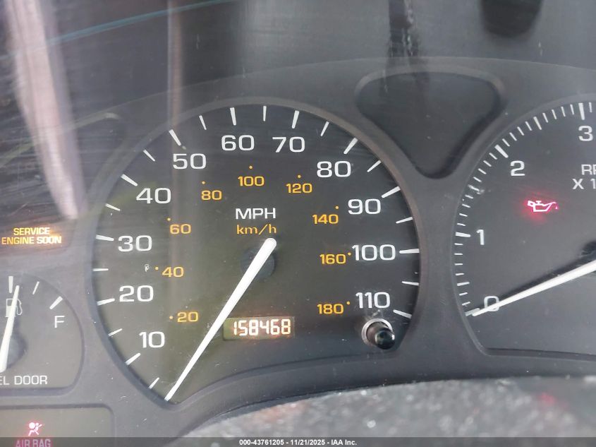 2000 Saturn Sl1 VIN: 1G8ZH528XYZ234261 Lot: 43761205