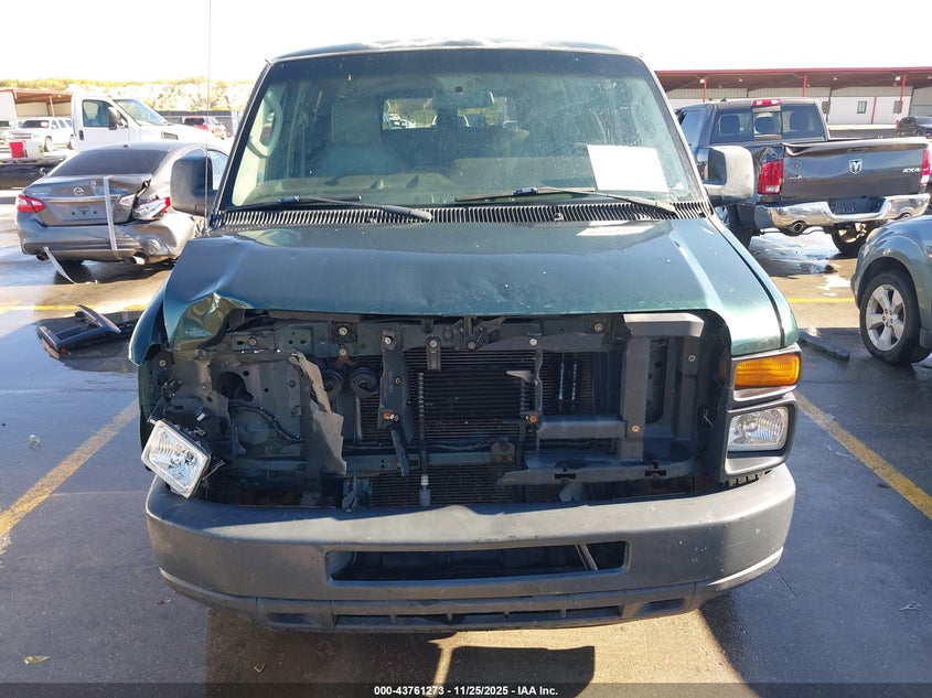 2009 Ford E-350 Super Duty Xl/Xlt VIN: 1FBNE31L19DA56833 Lot: 43761273