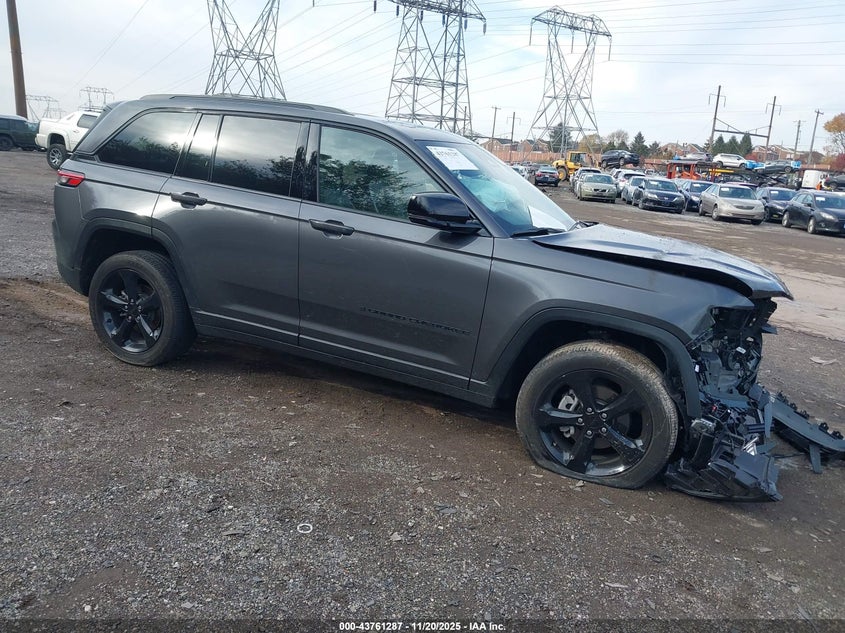 JEEP GRAND CHEROKEE ALTITUDE 4X4