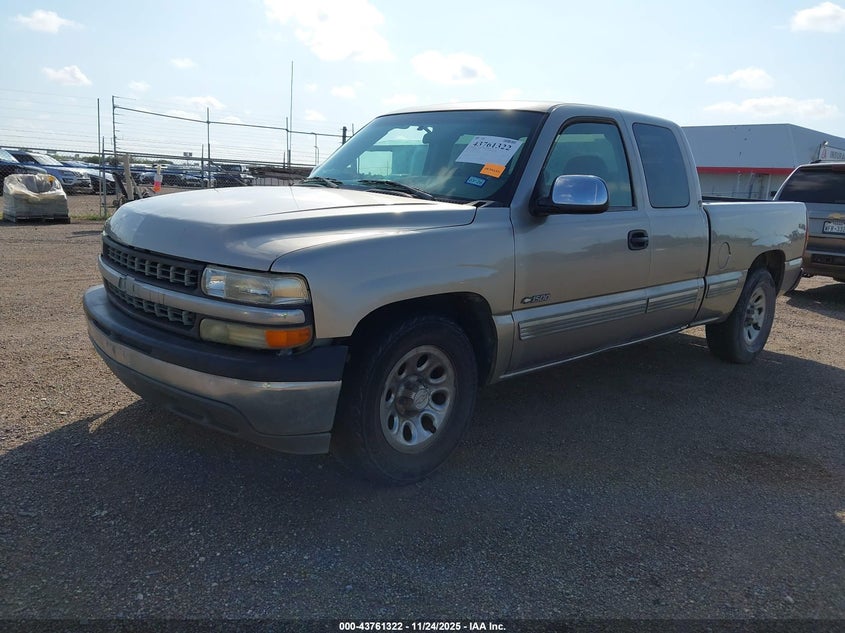 2GCEC19V121216688 2002 CHEVROLET SILVERADO photo no. 2