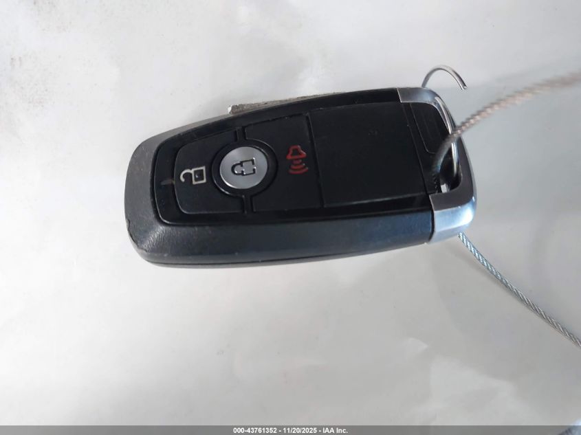 2022 Ford Escape Se VIN: 1FMCU9G60NUA60694 Lot: 43761352