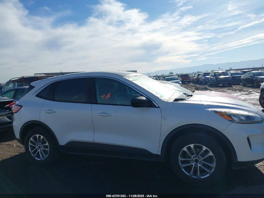 2022 Ford Escape Se VIN: 1FMCU9G60NUA60694 Lot: 43761352