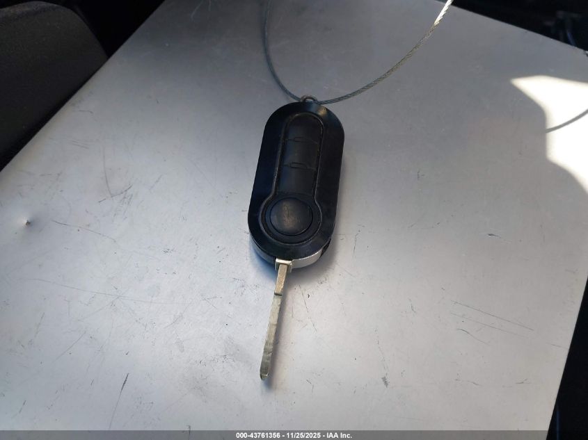 2017 Ram Promaster 1500 High Roof 136 Wb VIN: 3C6TRVBG2HE512346 Lot: 43761356