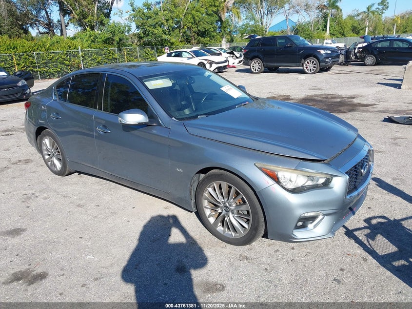 INFINITI Q50 3.0T LUXE
