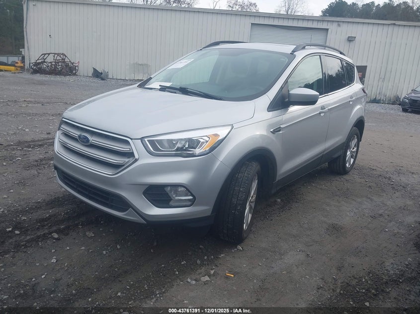1FMCU0HD8JUC74027 2018 FORD ESCAPE photo no. 2