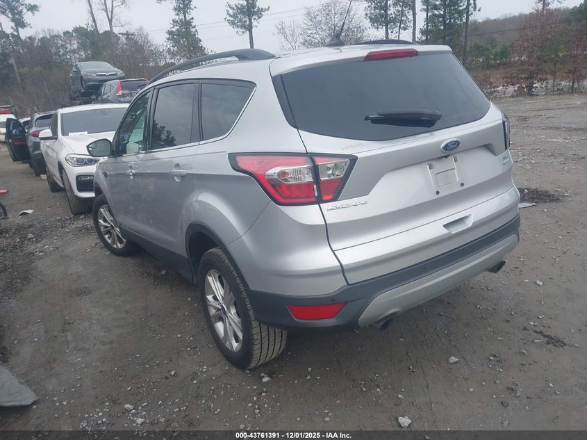 1FMCU0HD8JUC74027 2018 FORD ESCAPE photo no. 3