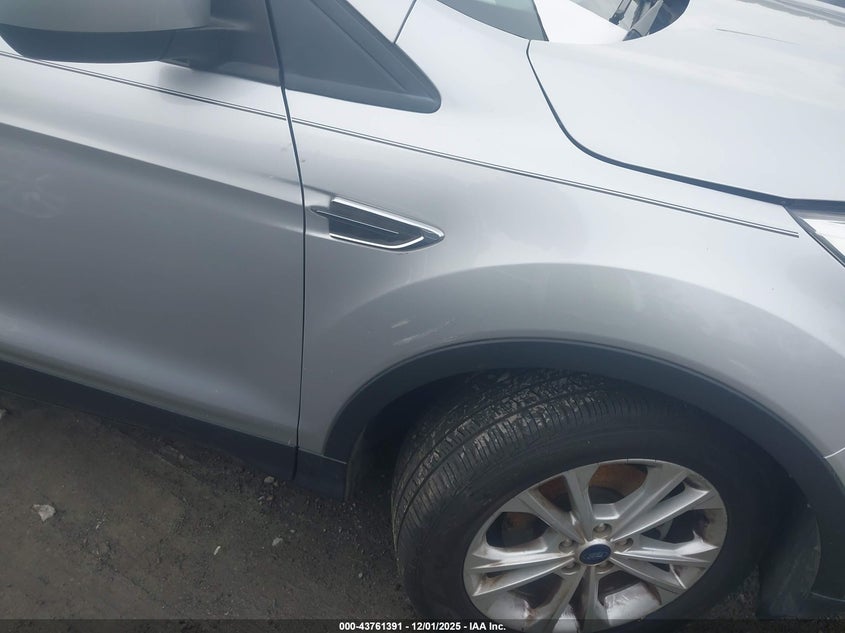 1FMCU0HD8JUC74027 2018 FORD ESCAPE photo no. 6