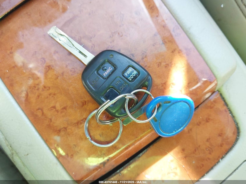 2004 Lexus Rx 330 VIN: JTJGA31U140012353 Lot: 43761448