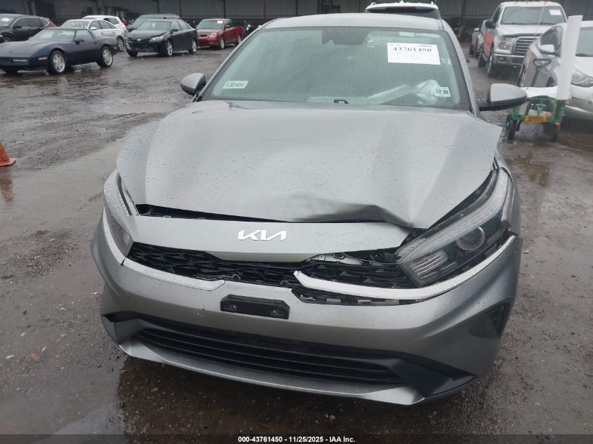 2024 Kia Forte Lxs VIN: 3KPF24AD2RE749531 Lot: 43761450