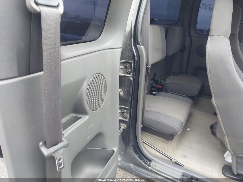 2004 GMC Canyon Sle VIN: 1GTDT196148121360 Lot: 43761484