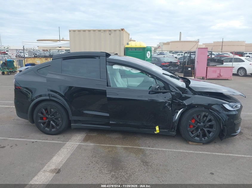 2023 Tesla Model X Plaid Tri Motor All-Wheel Drive VIN: 7SAXCBE61PF418287 Lot: 43761514